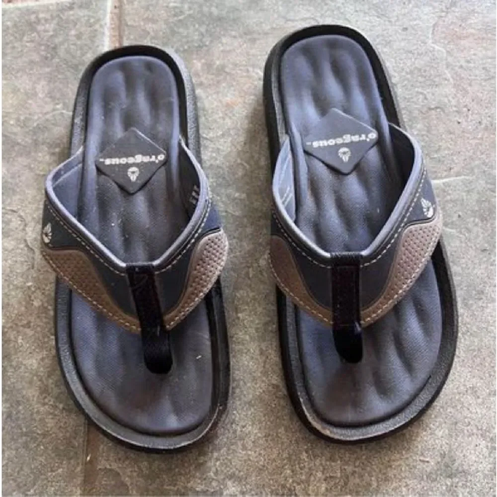 O’graceous Mens brown flip flop sandals size 6